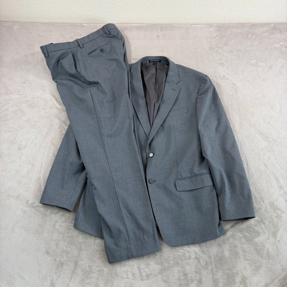 Banana Republic‎ Slim Fit 2 Piece Suit Grey Sharkskin Men 44R Pants 33x29 Office